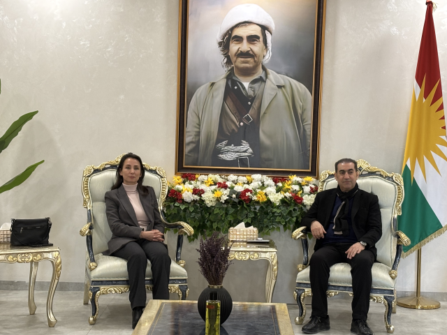 dem parti heyeti irak ve suriye nin kuzeyinde 19488510 5362 m