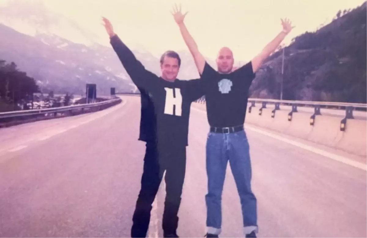 Esat Yontunç ve Acun Ilıcalı arkadaş mı, Esat Yontunç nerede çalışıyor, ne iş yapıyor?