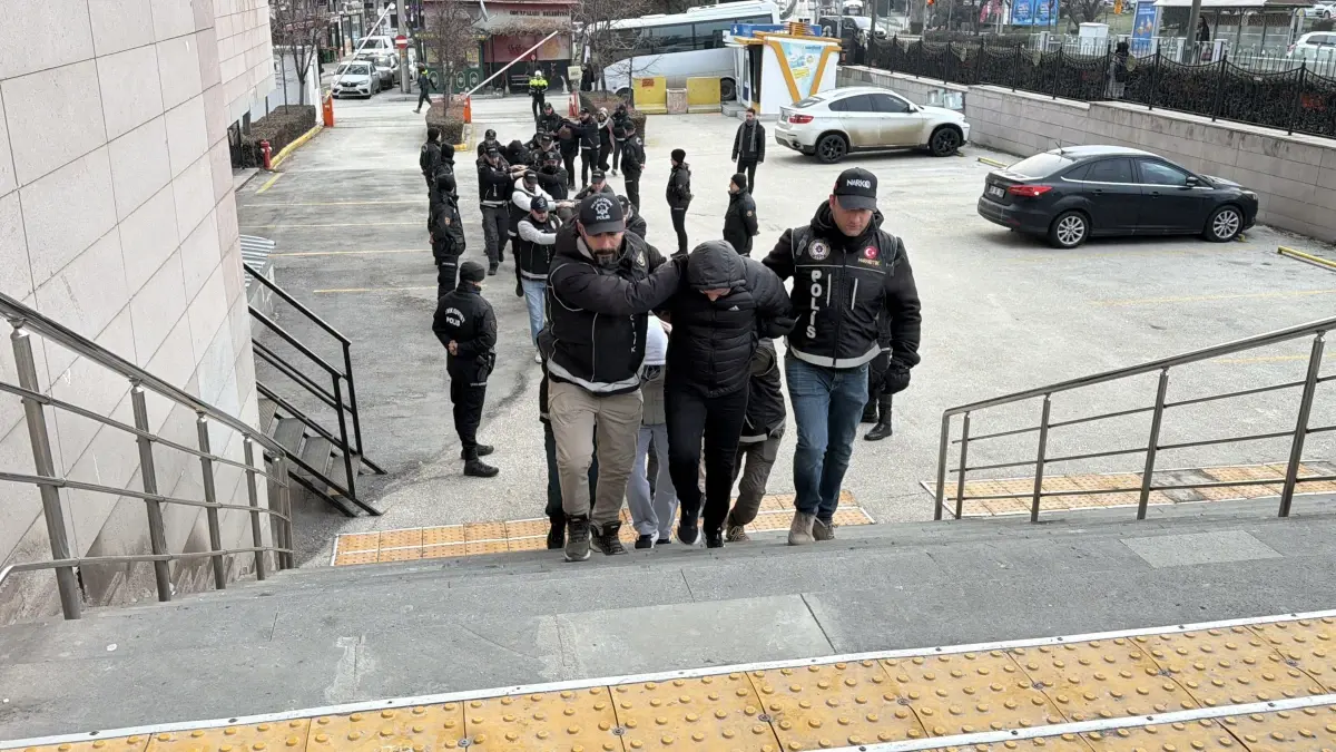 Eskişehir'de uyuşturucu operasyonu: 7 tutuklama