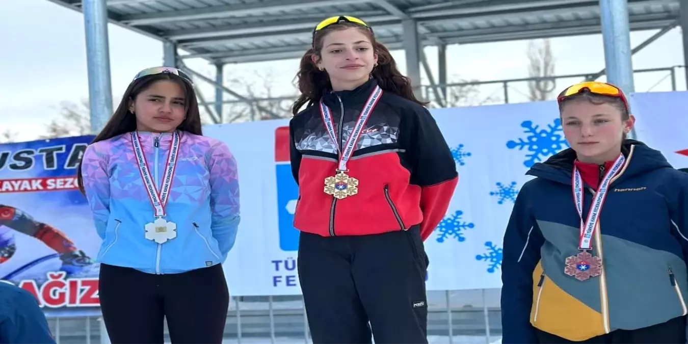 Hakkarili sporcular Erzurum'dan 22 madalyayla döndü