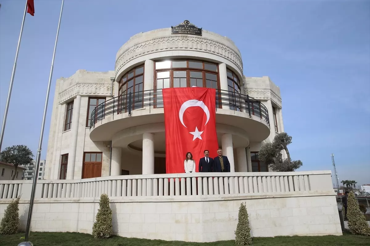 Hatay'da aslına uygun şekilde yeniden inşa edilen tarihi meclis binası tanıtıldı
