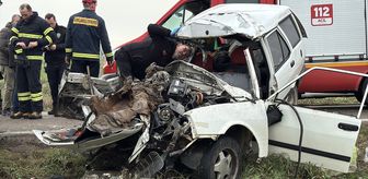 Kırklareli'nde kamyon ile otomobilin çarpıştığı kazada 1 kişi öldü, 1 kişi yaralandı