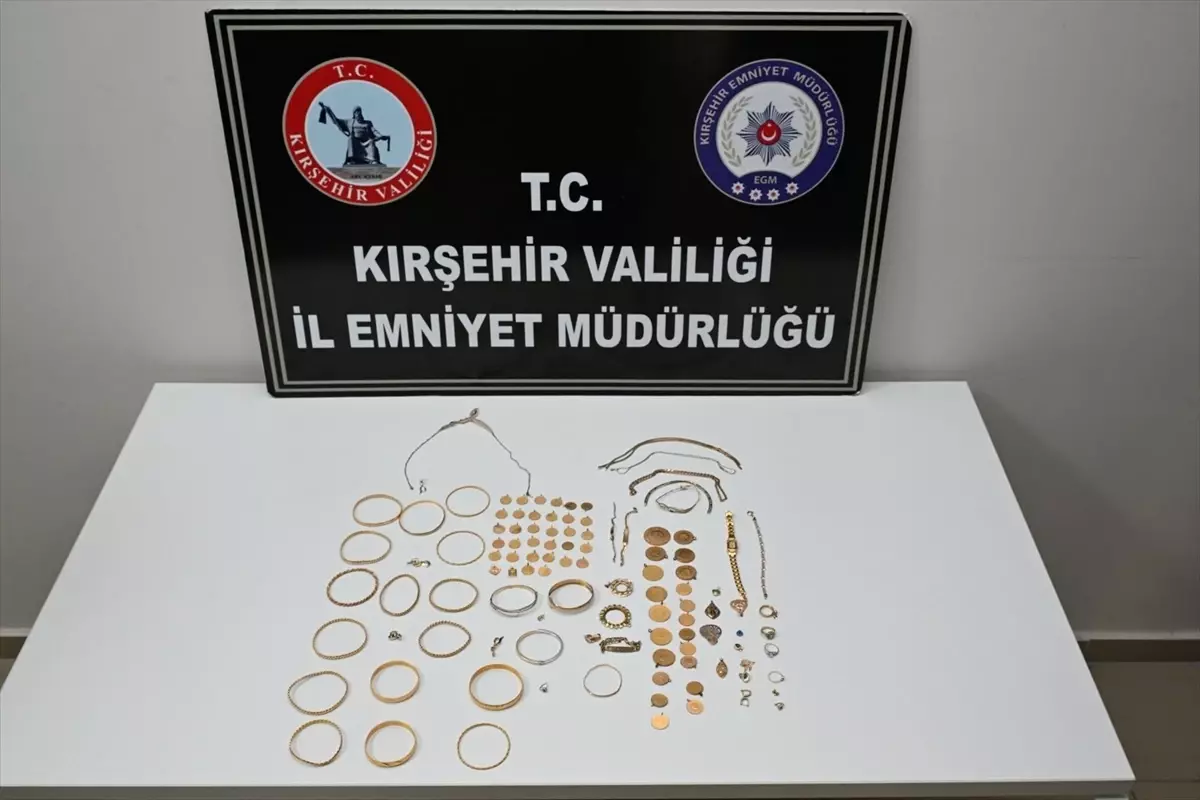 Kırşehir merkezli 9 ildeki dolandırıcılık operasyonunda 9 şüpheli tutuklandı