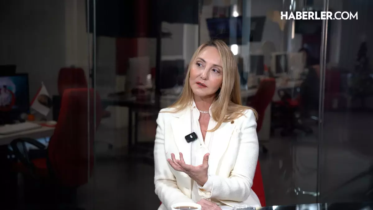 Klinik Psikolog Ebru Şalcıoğlu: Çocukluk gerçek dünyadan çıktı, ekranın içine hapsoldu