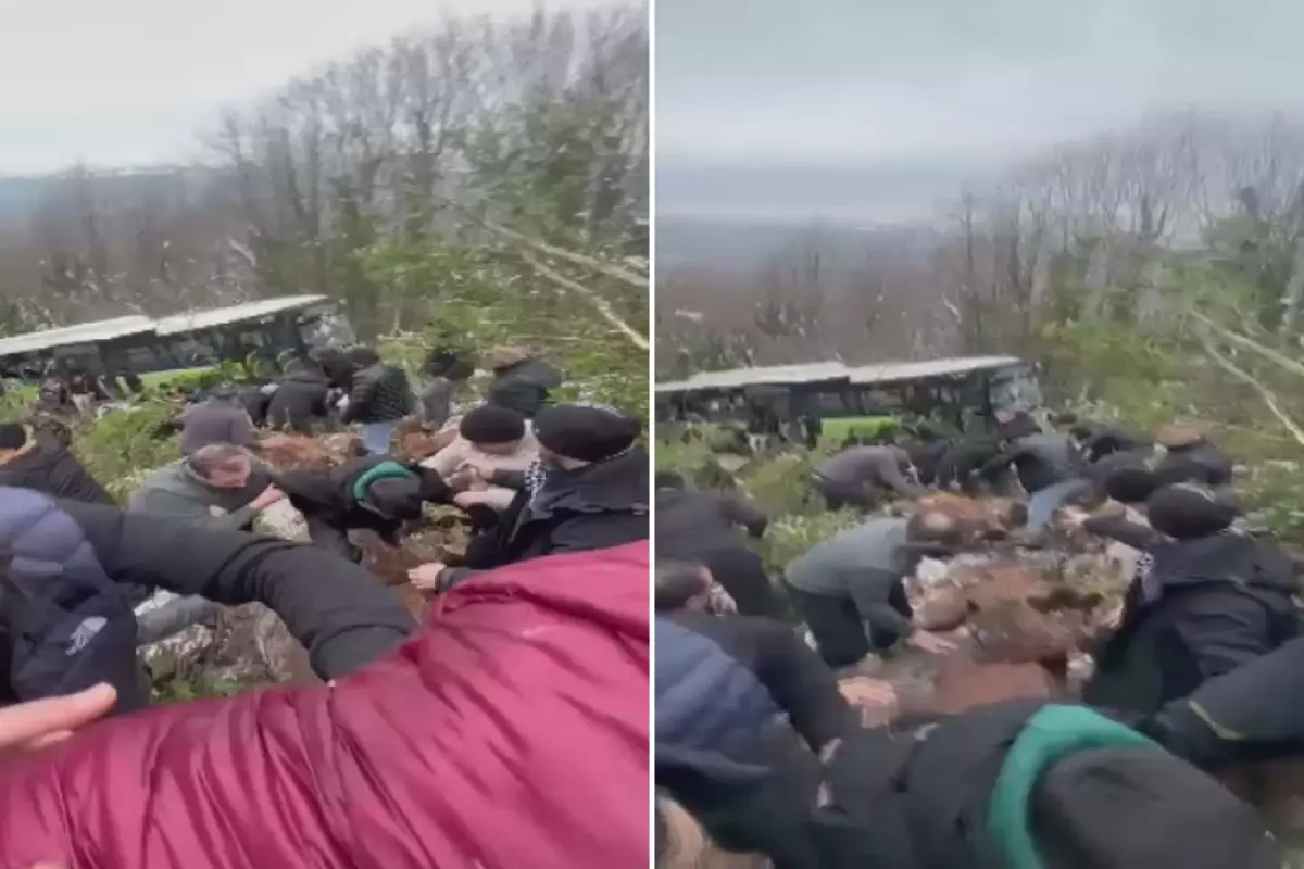 Kocaeli'nde can pazarı! Belediye otobüsü şarampole yuvarlandı, çok sayıda yaralı var