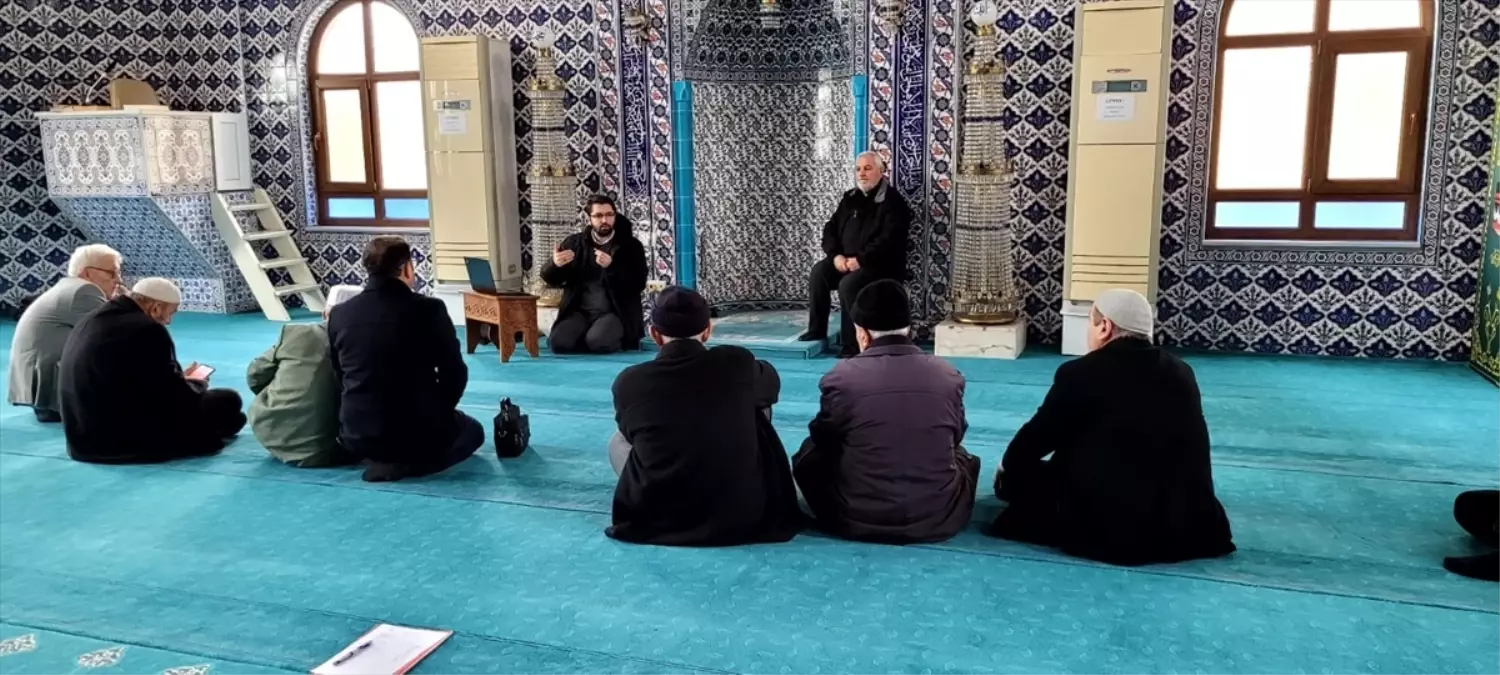 Samsun'da "Bağımlılıkla Mücadelede Manevi ve Toplumsal Rehberlik Projesi" sürüyor