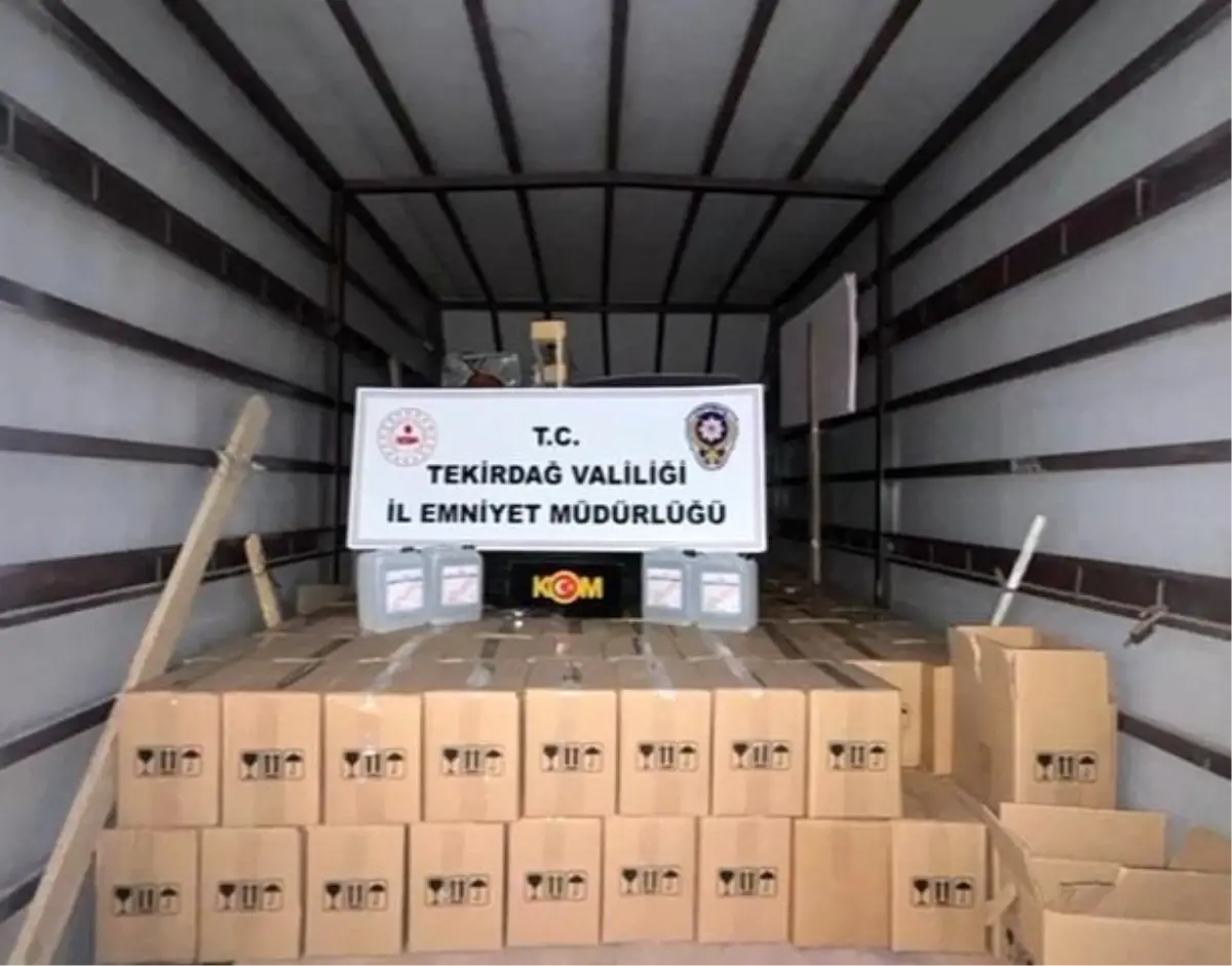 Tekirdağ'da kaçakçılığa darbe: Tonlarca kaçak ürün ele geçirildi, 18 şüpheli gözaltında
