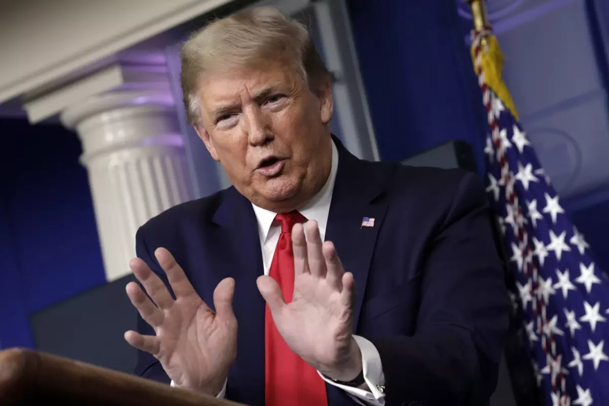 Trump'tan "Suriye'de Kürtleri korumaya devam edecek misiniz?" sorusuna yanıt