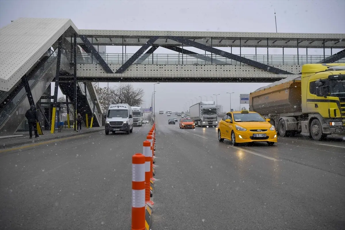 ABB, AVM çevrelerindeki trafik yoğunluğunun azaltılması kapsamındaki çalışmalarını sürdürüyor