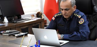Aksaray İl Jandarma Komutanı Bayer, AA'nın 'Yılın Kareleri' oylamasına katıldı