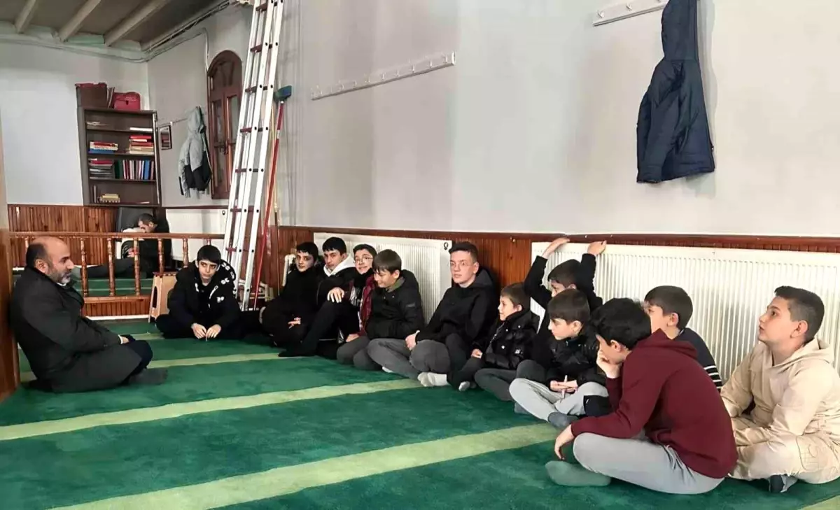 Aydıntepe'de ortaokul öğrencilerine ara dönem kampı