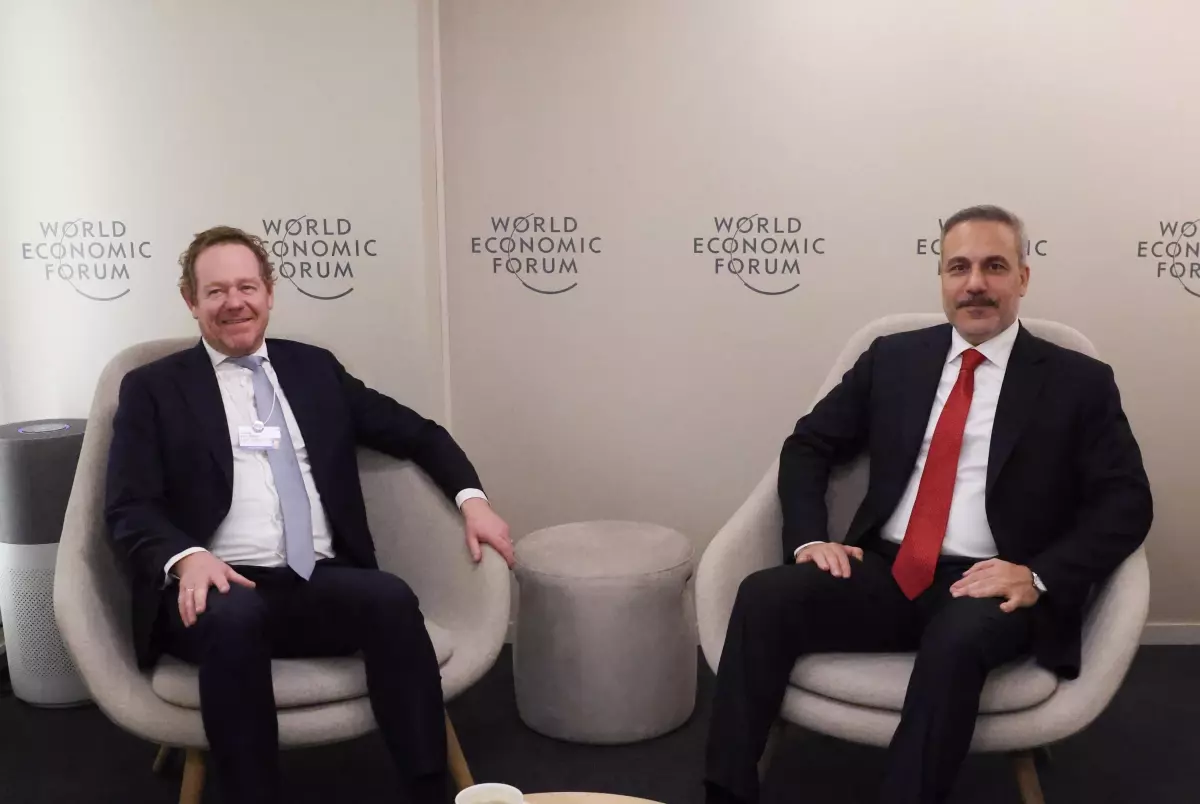 Bakan Fidan, Hollanda Dışişleri Bakanı Weel ile görüştü