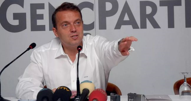 Cem Uzan kimdir? Cem Uzan kaç yaşında, nereli? Cem Uzan kimdir? Cem Uzan kaç yaşında, nereli?