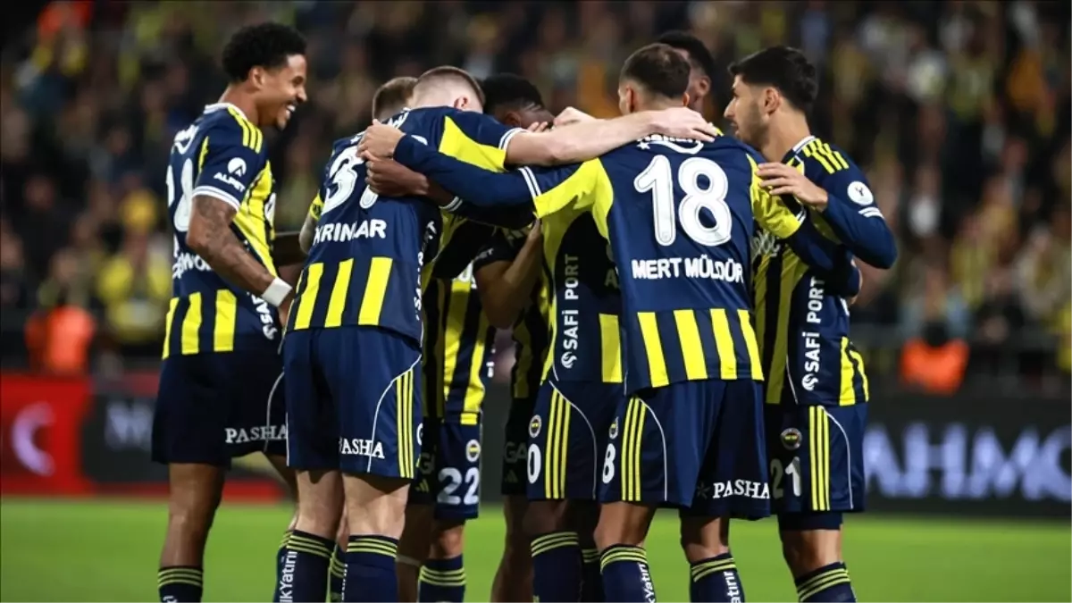 Fenerbahçe Aston Villa'yı yenerse, yenilirse, berabere kalırsa ne olur? UEFA Avrupa Ligi canlı puan durumu!
