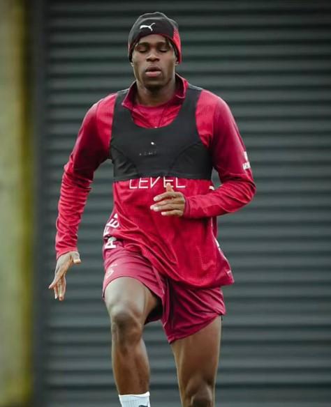 galatasaray a mujdeli haber uzun bir aranin 19492724 9862 m