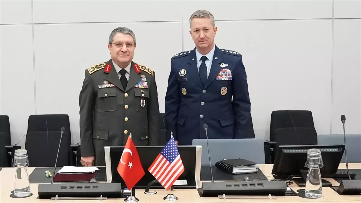 Genelkurmay Başkanı Orgeneral Bayraktaroğlu, ABD'li mevkidaşı Orgeneral Caine ile görüştü