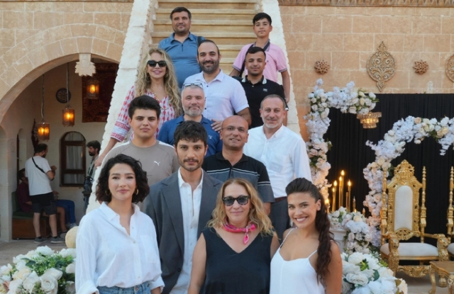 Halef 17. bölüm tek parça full HD nereden izlenir? Halef 17. bölüm tek parça full HD nereden izlenir?