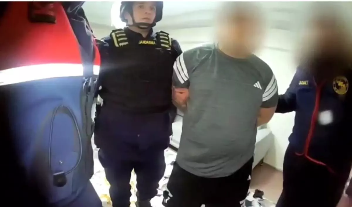 Hırsızlık zanlıları JASAT ekiplerince yakalandı