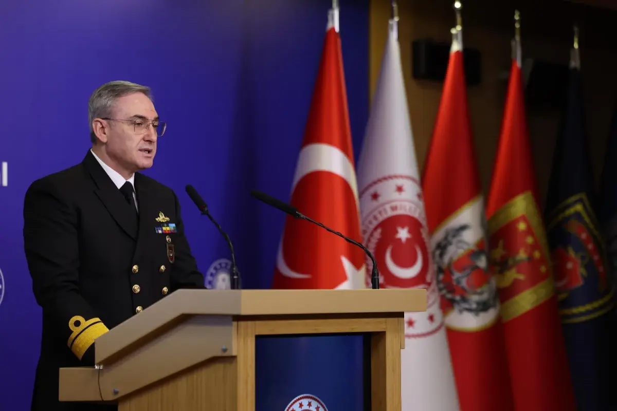 MSB: Bayrağımıza yönelik saldırı, organize bir provokasyondur