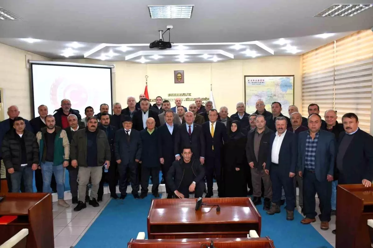 Ovacık muhtarları taleplerini İl Genel Meclisi'ne iletti