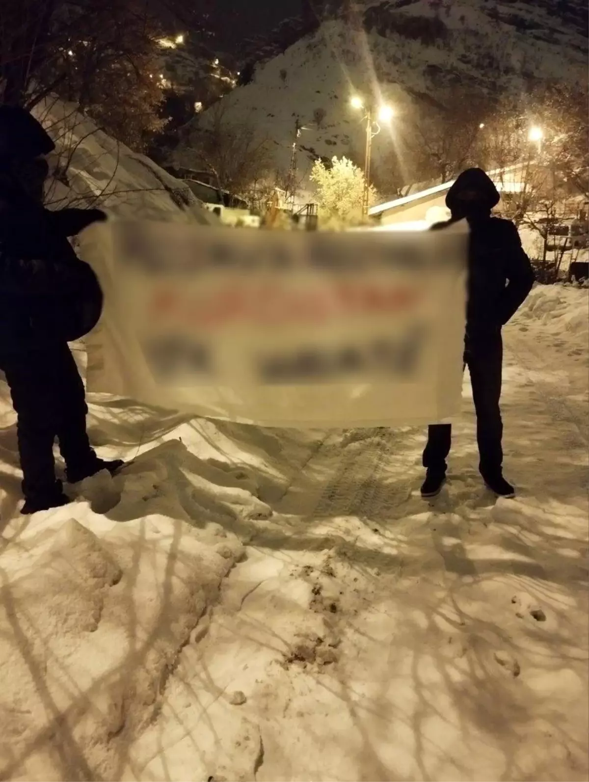 Tunceli'de terör örgütü propagandası yapan 4 şüpheli yakalandı