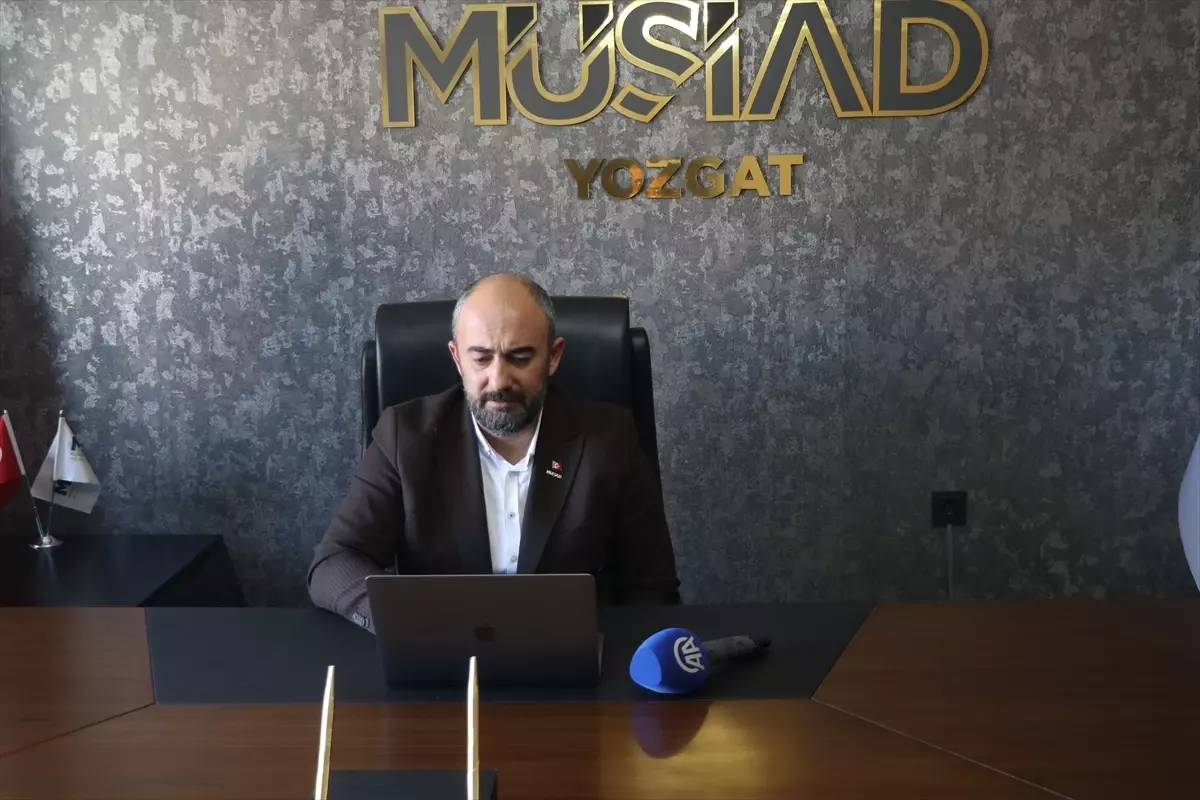 Yozgat MÜSİAD Şube Başkanı Uyar, AA'nın 'Yılın Kareleri' oylamasına katıldı