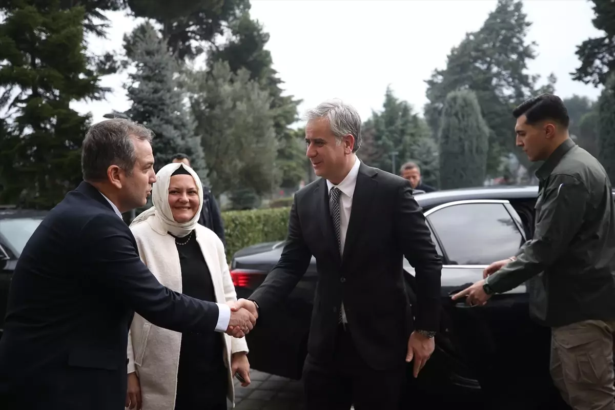 AK Parti Genel Başkan Yardımcısı Yalçın, Balıkesir'de konuştu Açıklaması