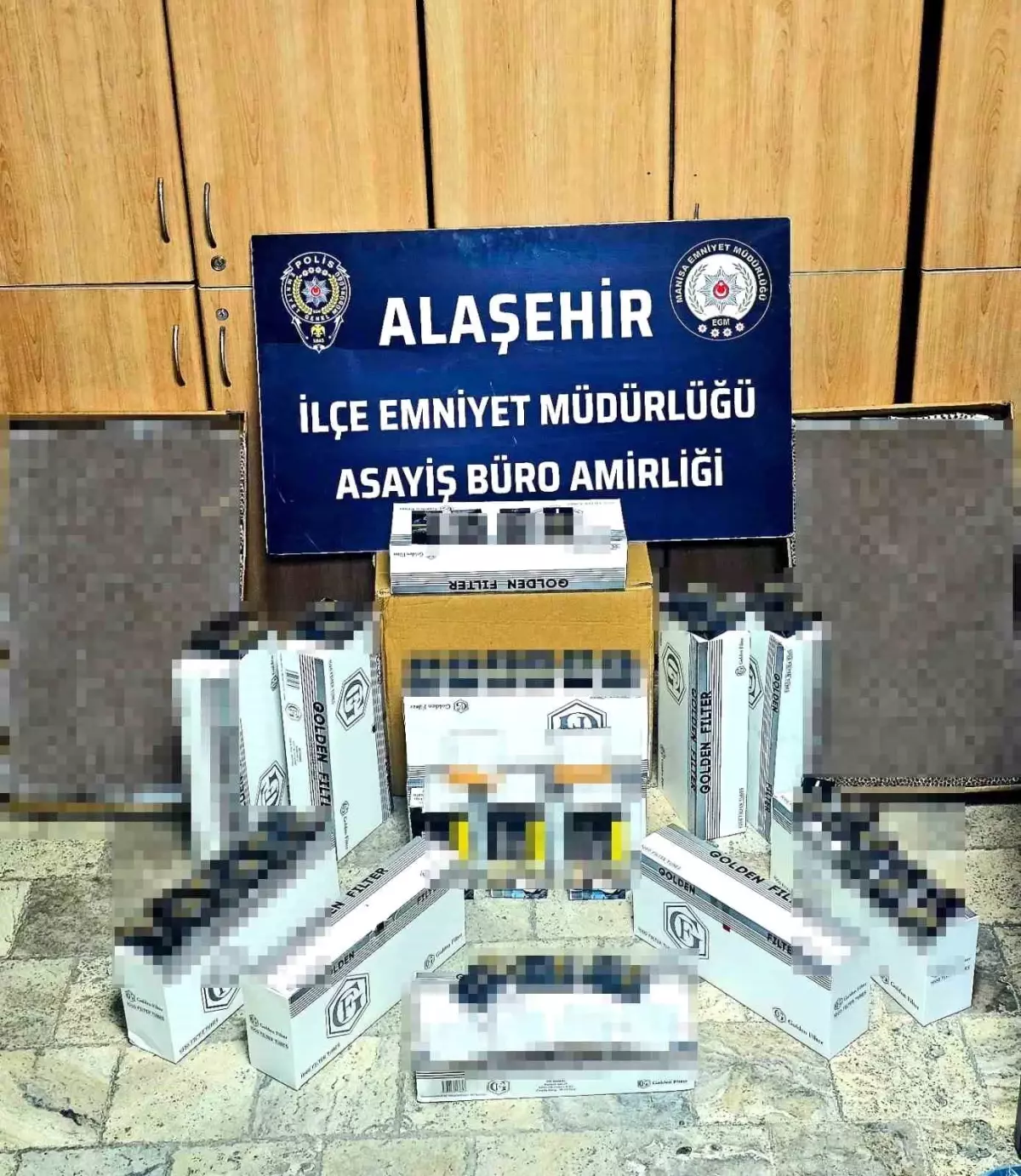 Alaşehir'de 23 bin 750 adet kaçak makaron ele geçirildi