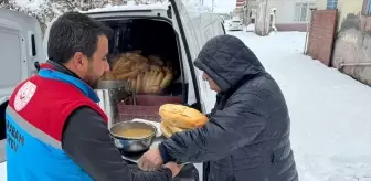 Araban'da 500 ihtiyaç sahibine yemek ulaştırıldı