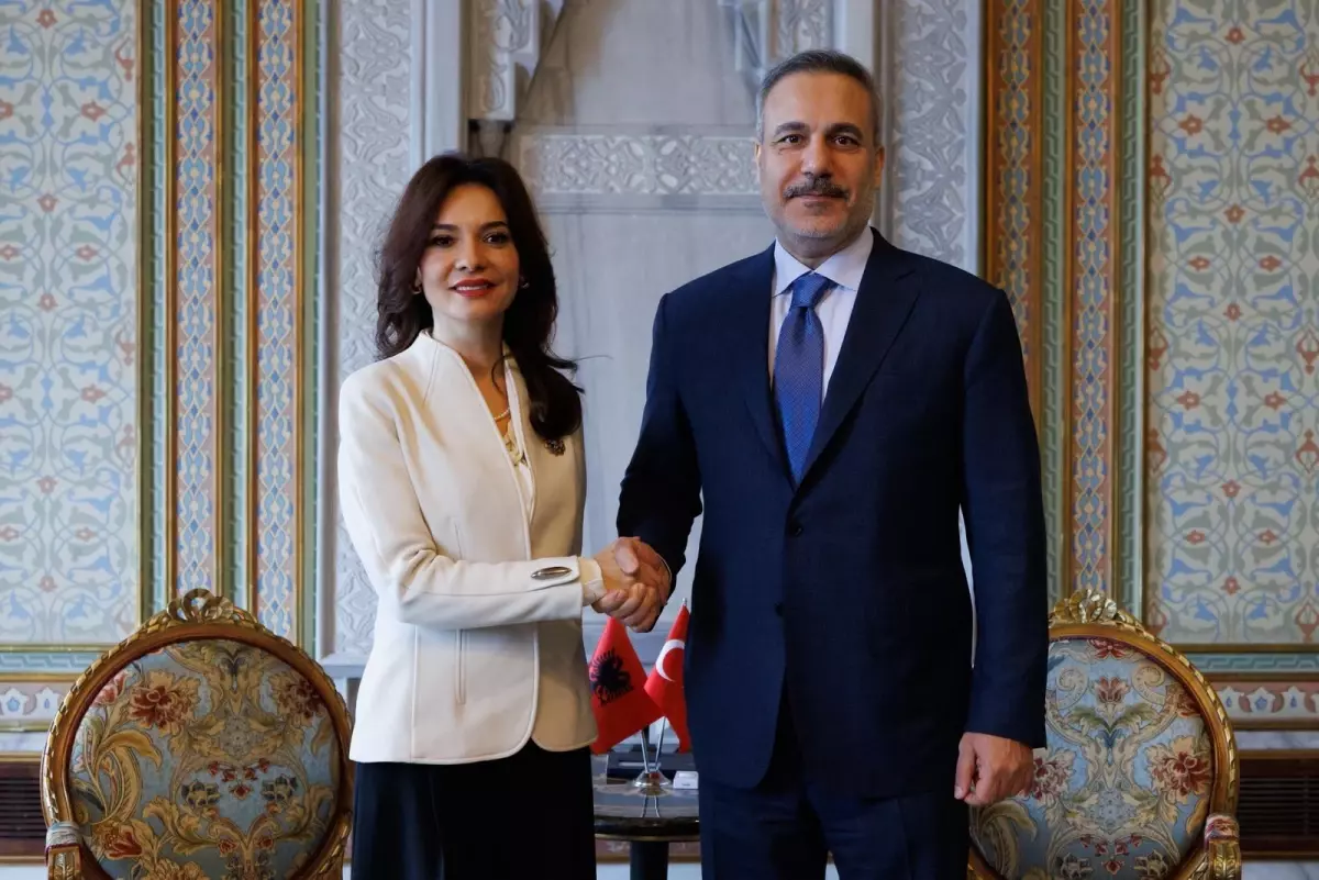 Bakan Fidan Balkan Barış Platformu toplantısında mevkidaşlarıyla bir araya geldi