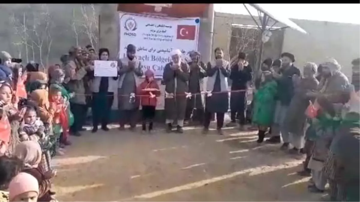Bursalı hayırsever hanımlar Afganistan'da su kuyusu açtı