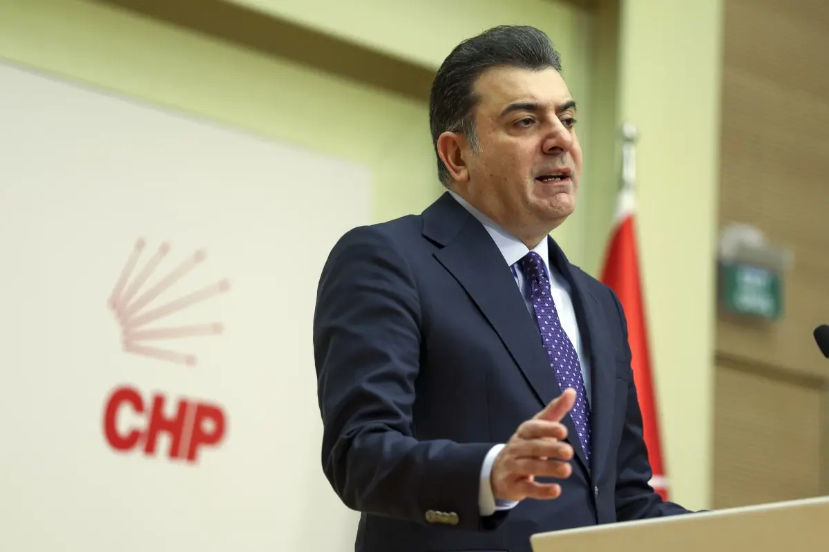 CHP'li Emre: Yurttaşların açlığa mahkum edilmesine 'evet' derseniz inandırıcılığınız kalmaz