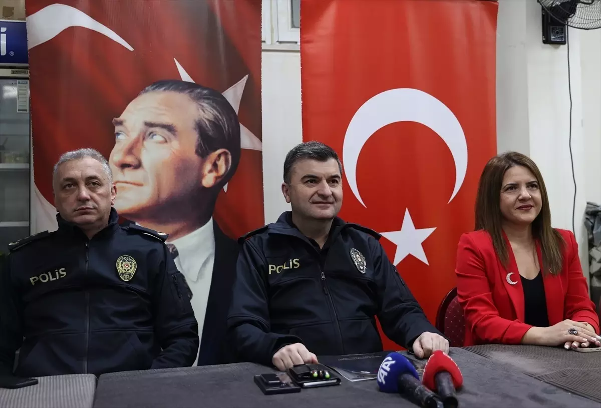 Edirne Emniyet Müdürü Ayhan, Kurtuluş Mahallesi sakinleriyle buluştu