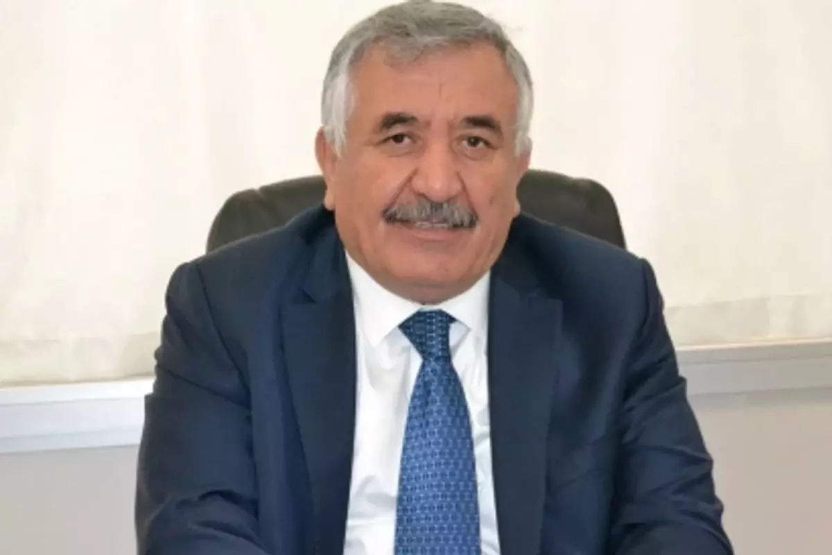 Eski DEP milletvekili Selim Sadak hayatını kaybetti