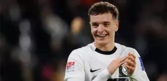 Fisnik Asllani kimdir, kaç yaşında, nereli? Fisnik Asllani hangi takımda oynuyor, mevki ne? Fisnik Asllani Fenerbahçe'ye mi geliyor?