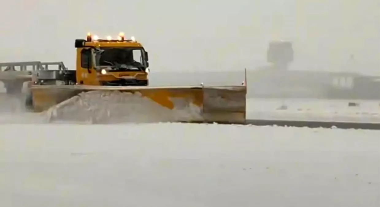 Gaziantep Havalimanı'nda uçuşlar tekrar başladı