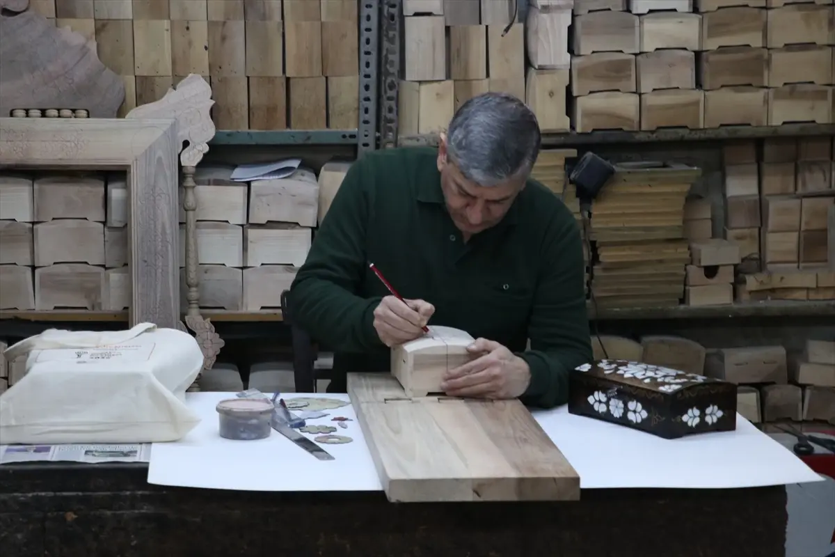 Fıstıkçı'ya 'Yaşayan İnsan Hazineleri' Ödülü