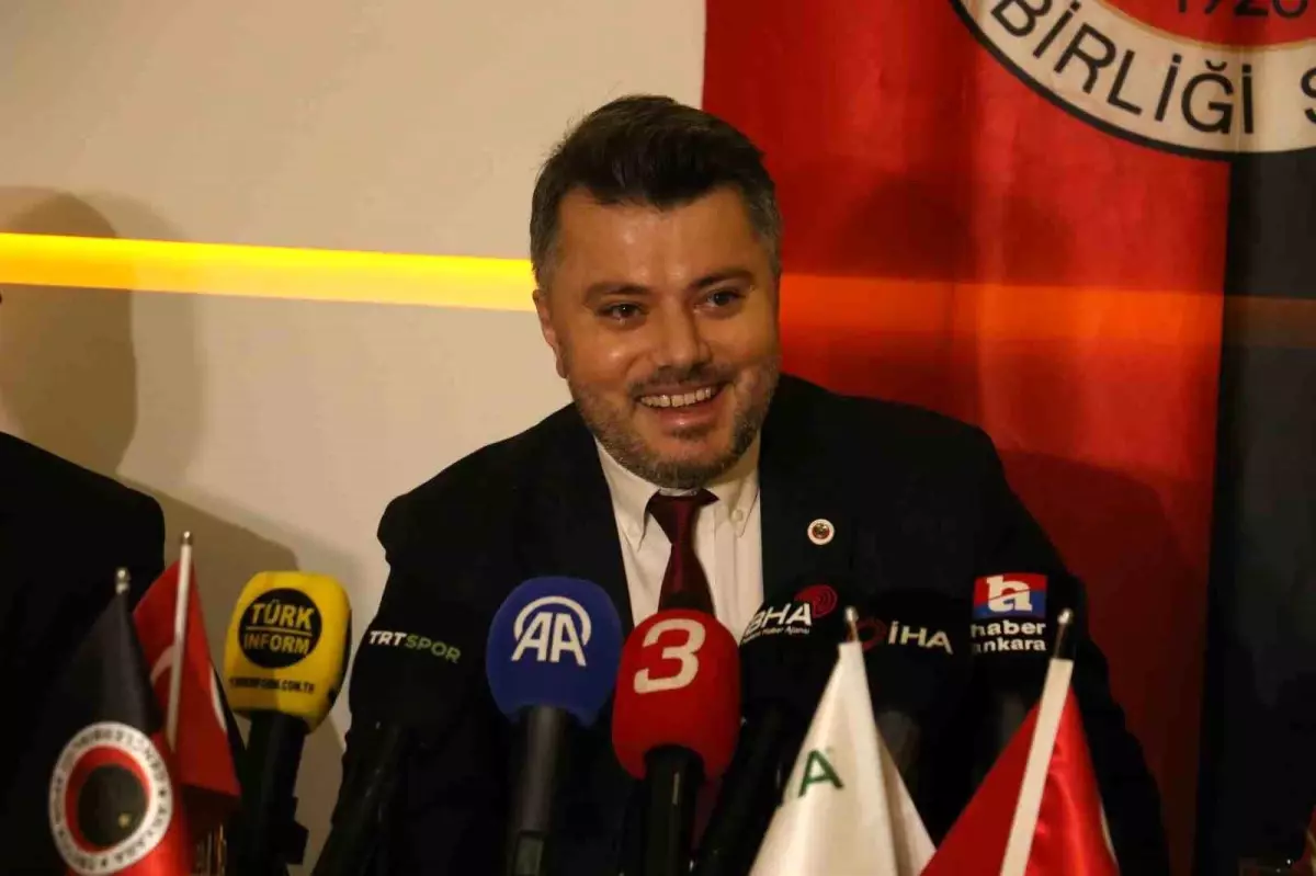 Gençlerbirliği Basın Sözcüsü Şanal: "Onyekuru takımda kalacak"