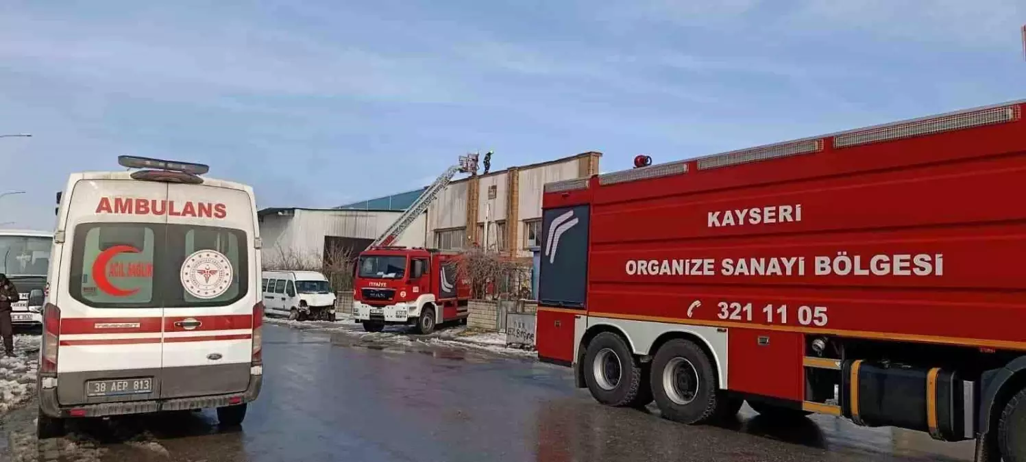 Kayseri'de korkutan fabrika yangını