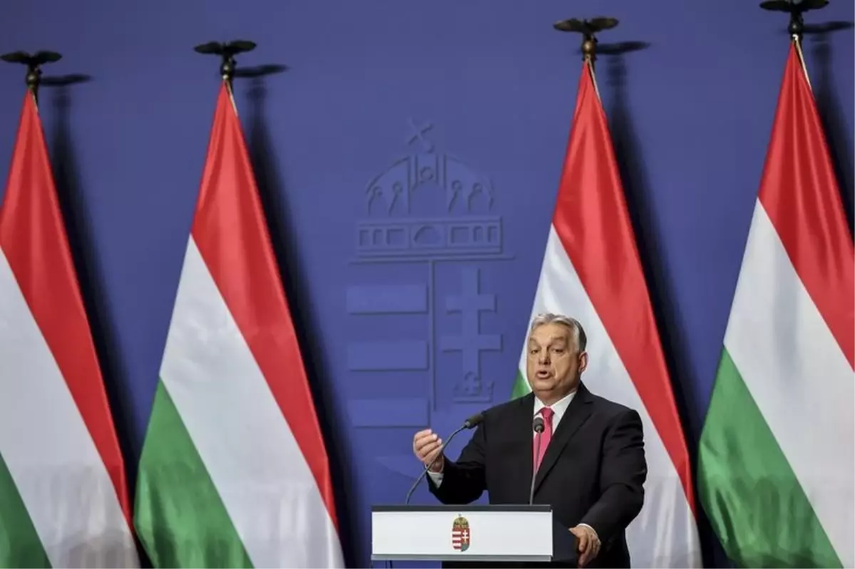 Macaristan Başbakanı Orban: Zelenskiy, Davos'ta sınırı aştı