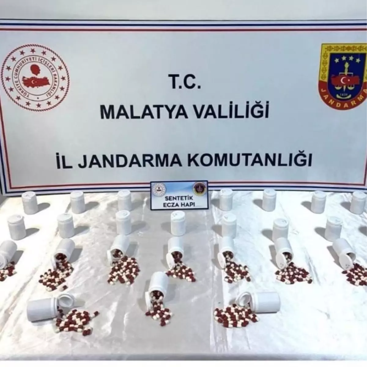 Malatya'da uyuşturucu operasyonu; 8 gözaltı