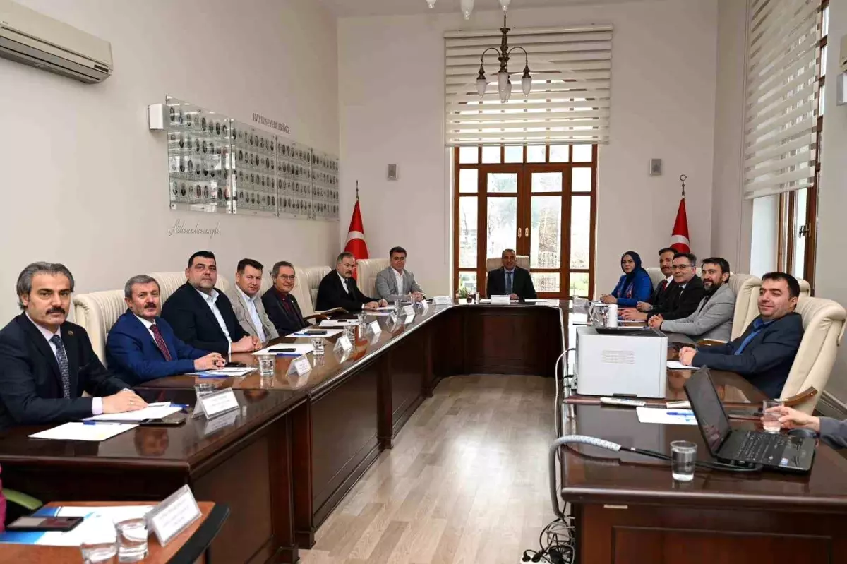 Manisa'da işsizlik gerilerken eğitim destekleri artıyor