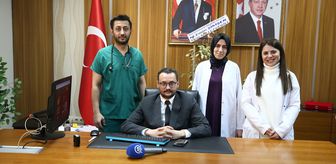Muş'ta doktorlar, AA'nın 'Yılın Kareleri' oylamasına katıldı