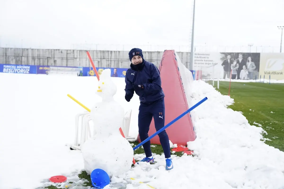 RAMS Başakşehir FK'nın Hırvat kanat oyuncusu Ivan Brnic, DHA'ya konuştu