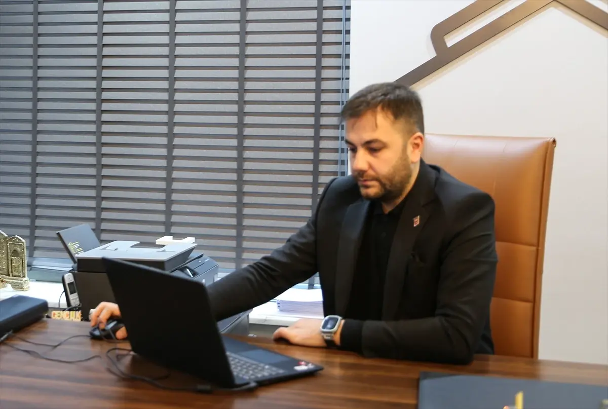 TÜGVA Van İl Başkanı Sığınç, AA'nın "Yılın Kareleri" oylamasına katıldı