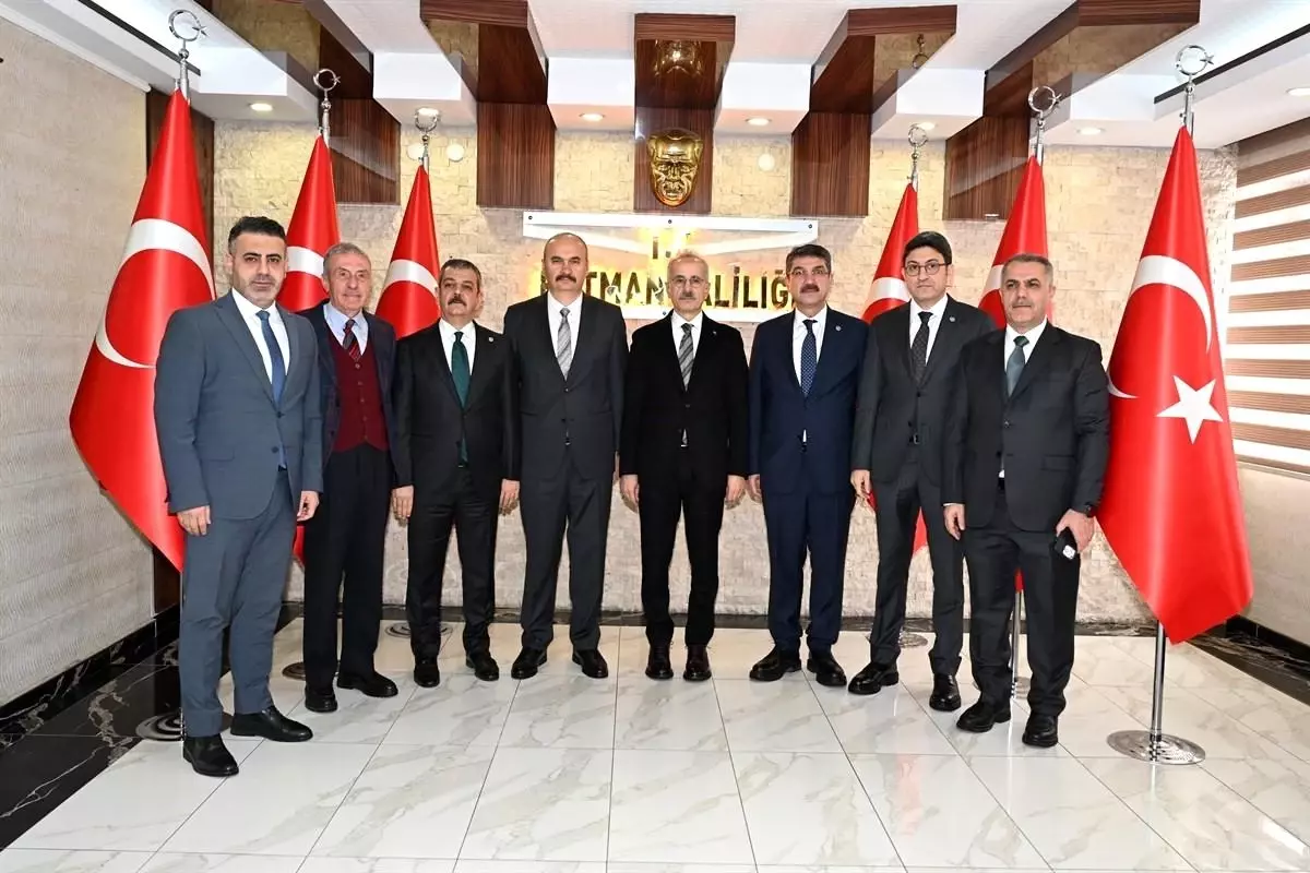 Ulaştırma ve Altyapı Bakanı Uraloğlu Batman'da