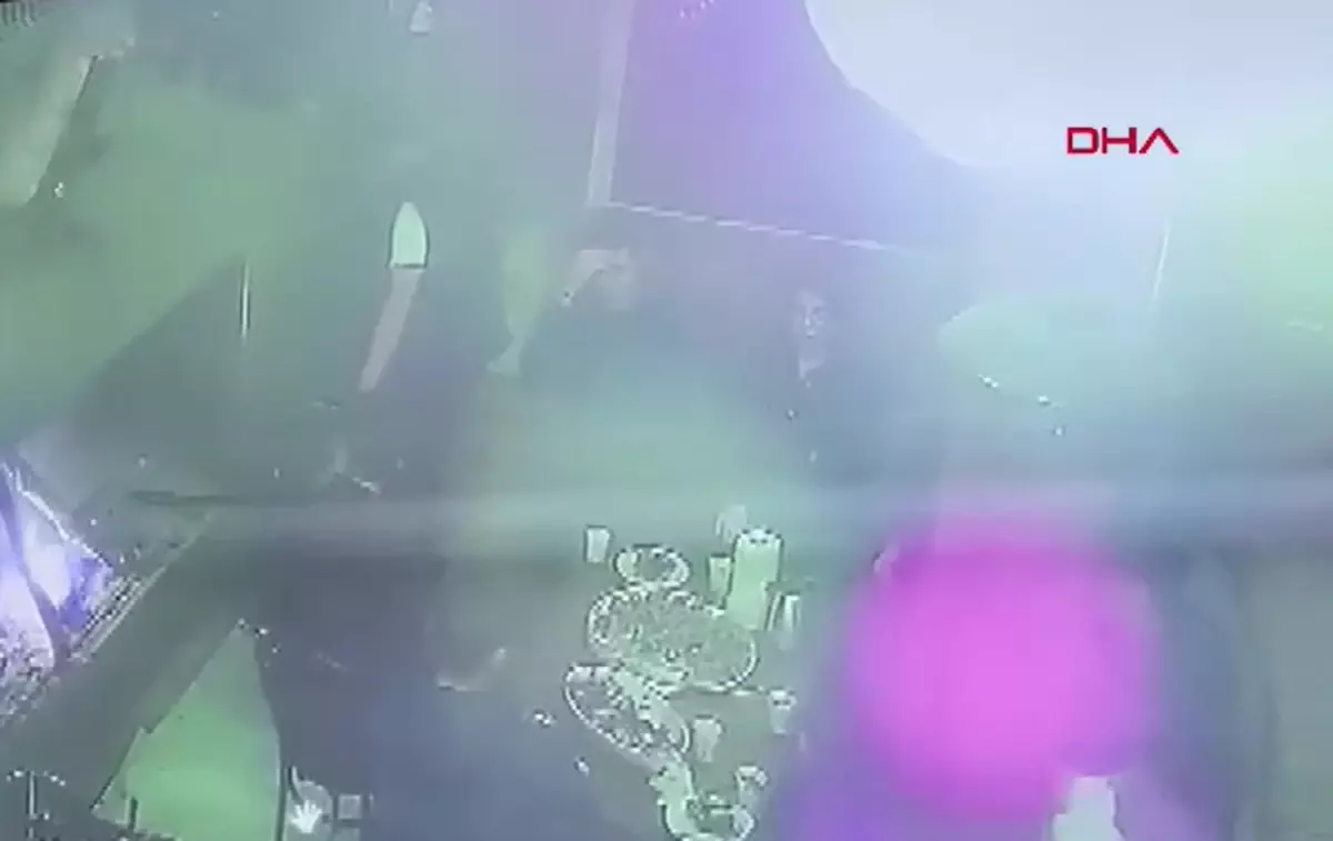 Uludağ'daki otel yangınına, şöminede yapılan mangal sonrası karton kutuya konulan köz neden olmuş