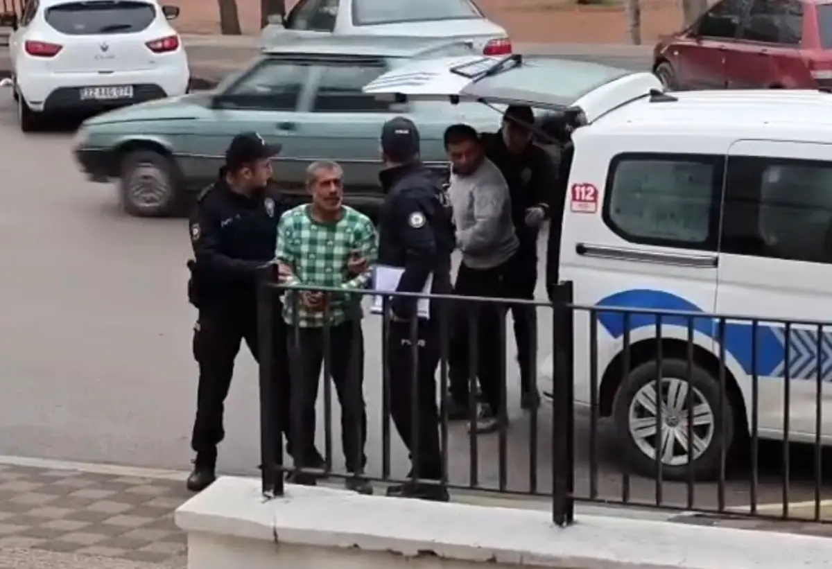 Edirne'de firari hükümlüler ormanda yakalandı