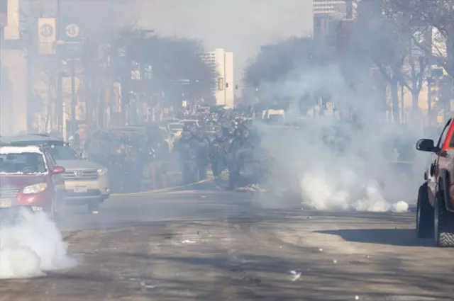 ABD'nin Minnesota eyaletinde ICE polisi bir kişiyi daha vurdu
