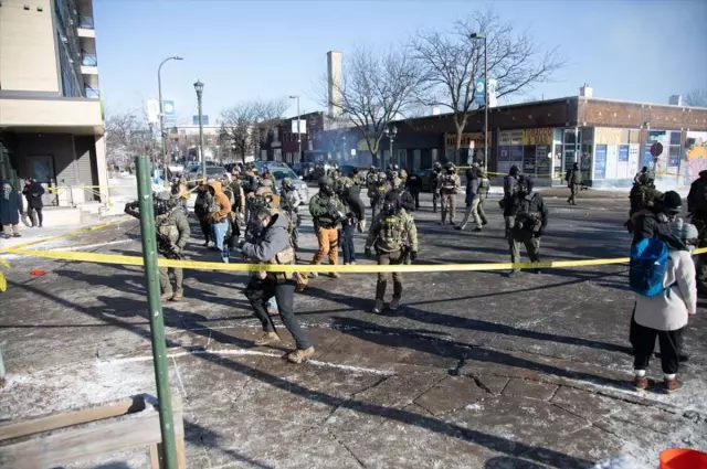 ABD'nin Minnesota eyaletinde ICE polisi bir kişiyi daha vurdu